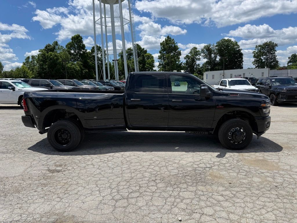 2026 Ram 3500 Big Horn Crestwood KY