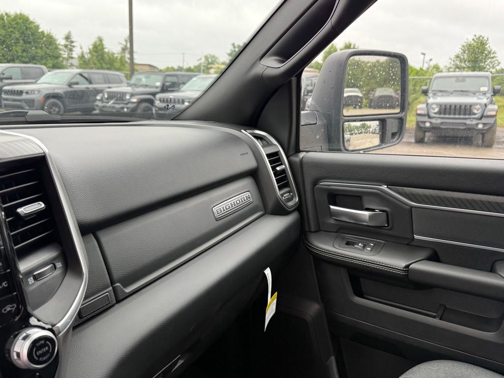 2026 Ram 3500 Big Horn Crestwood KY