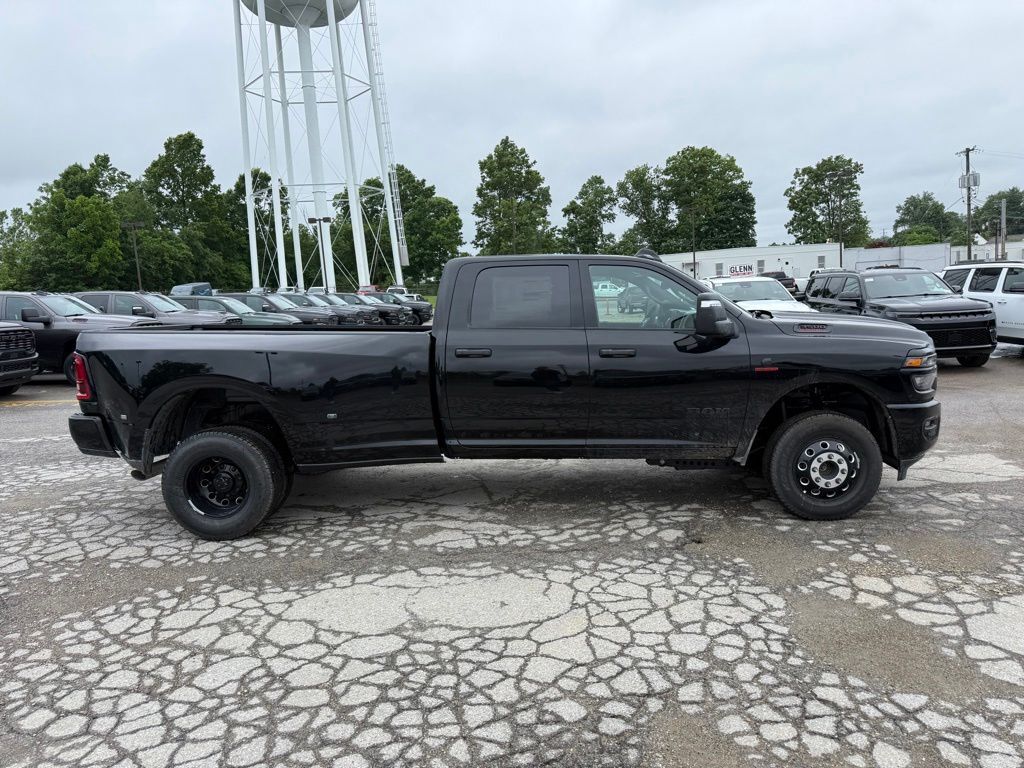 2026 Ram 3500 Big Horn Crestwood KY