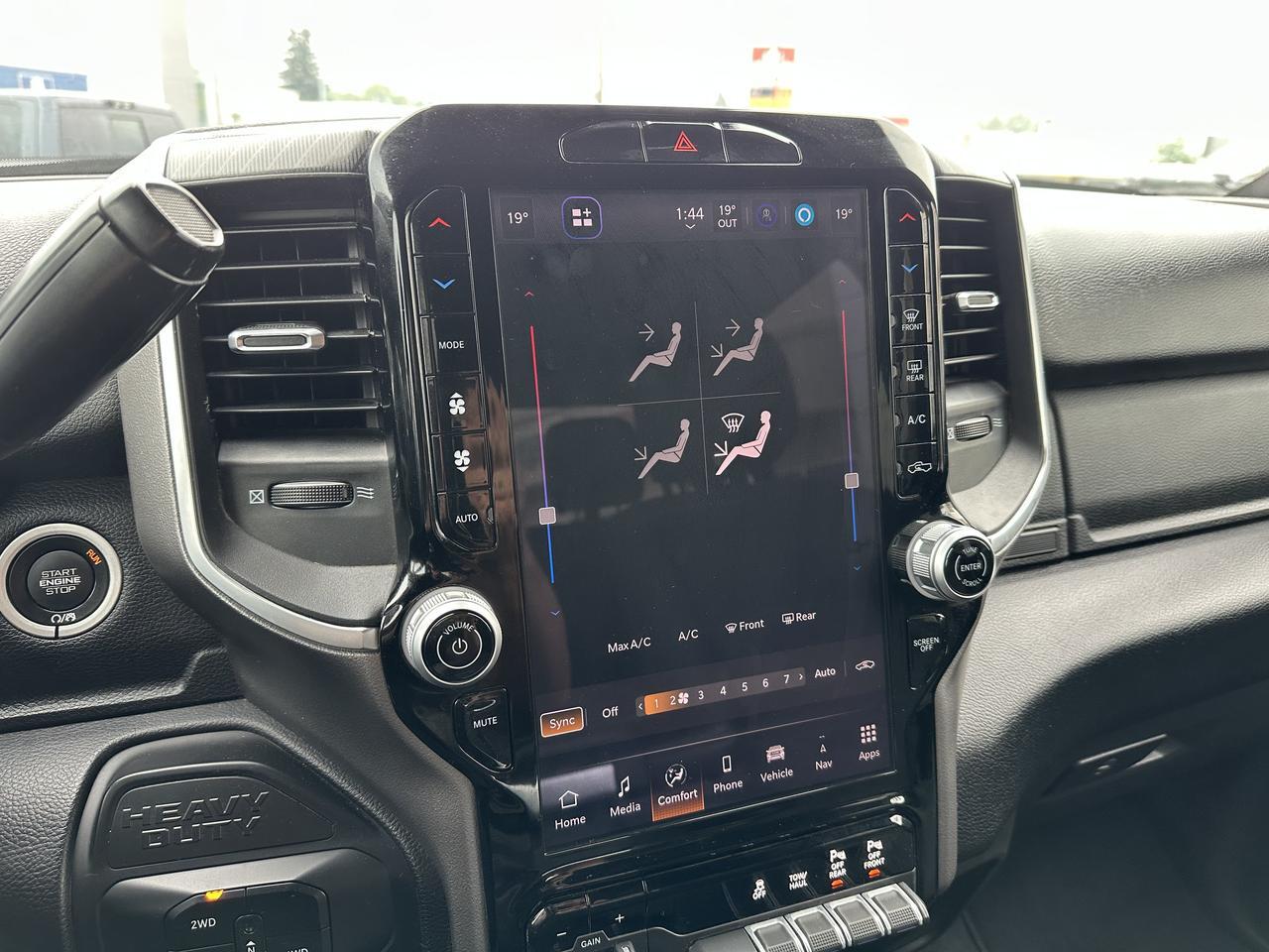2026 Ram 3500 Big Horn Crew | Long Box | Bench Seat | Alpine Audio | 12IN Touchscreen | Box Liner | Remote Start Redwater AB