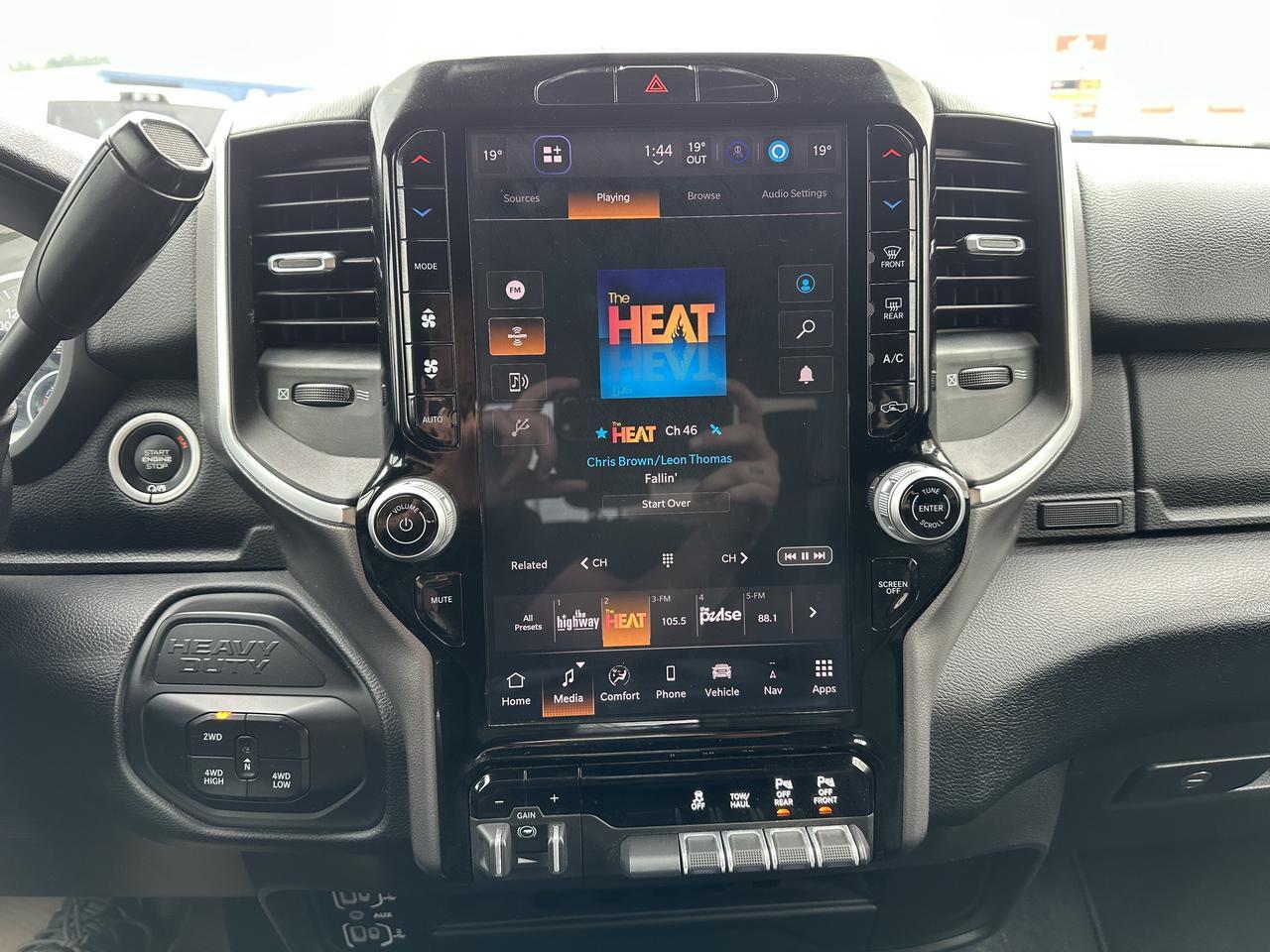 2026 Ram 3500 Big Horn Crew | Long Box | Bench Seat | Alpine Audio | 12IN Touchscreen | Box Liner | Remote Start Redwater AB