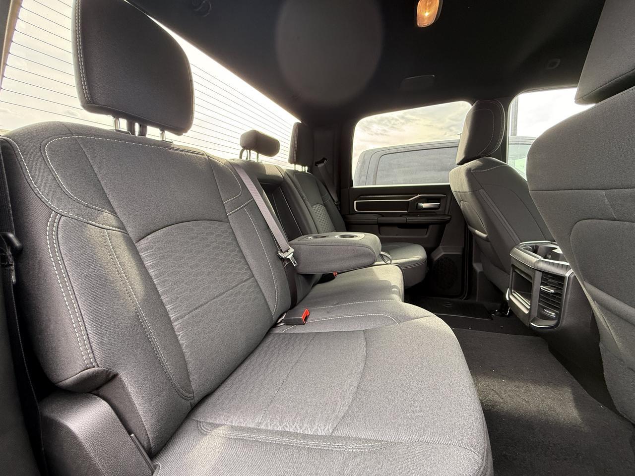2026 Ram 3500 Big Horn Crew Cab 4x4 | Cummins Diesel | HD Towing | 12IN Touchscreen | Remote Start | Heated Seats Redwater AB
