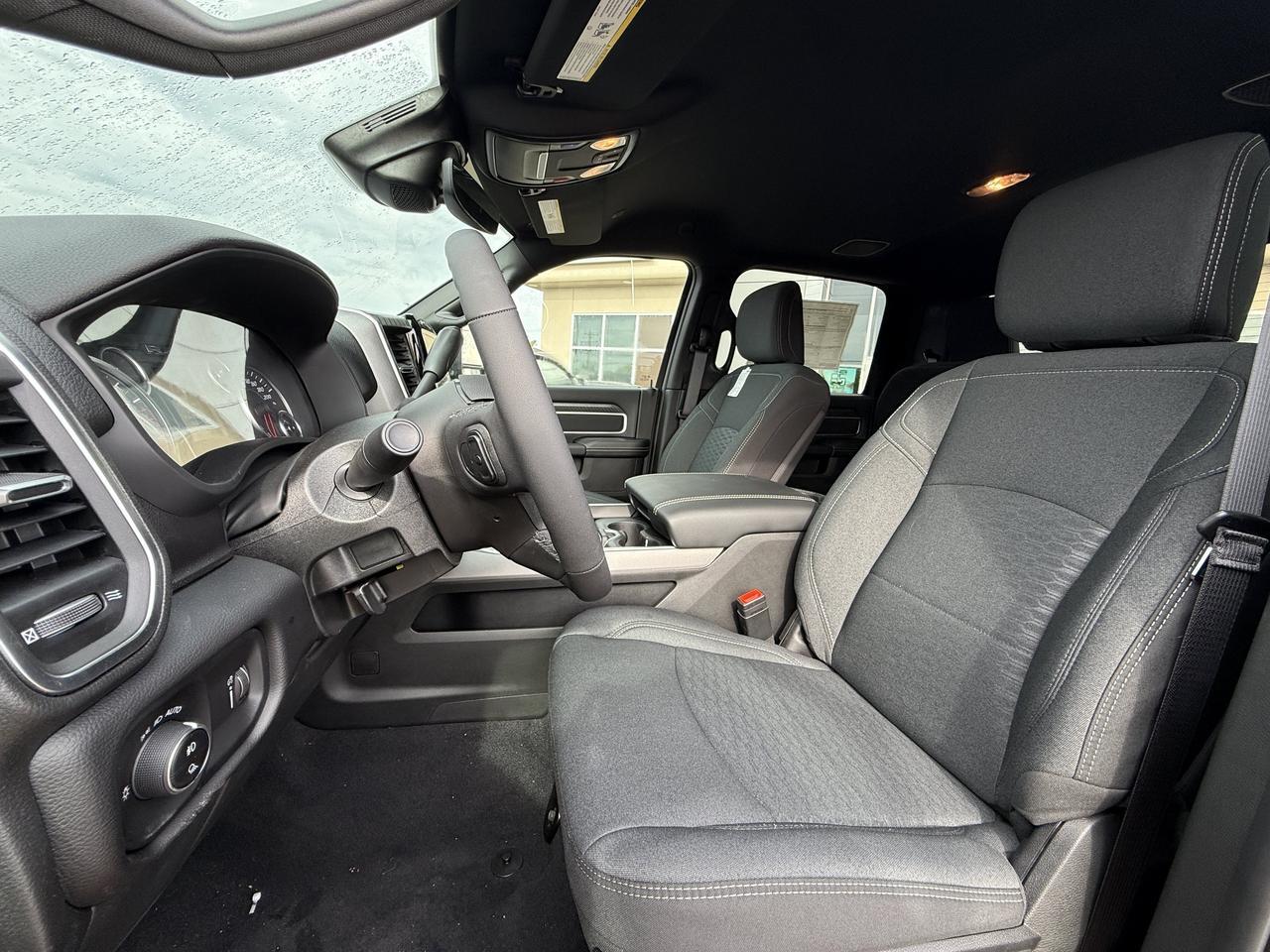 2026 Ram 3500 Big Horn Crew Cab 4x4 | Cummins Diesel | HD Towing | 12IN Touchscreen | Remote Start | Heated Seats Redwater AB