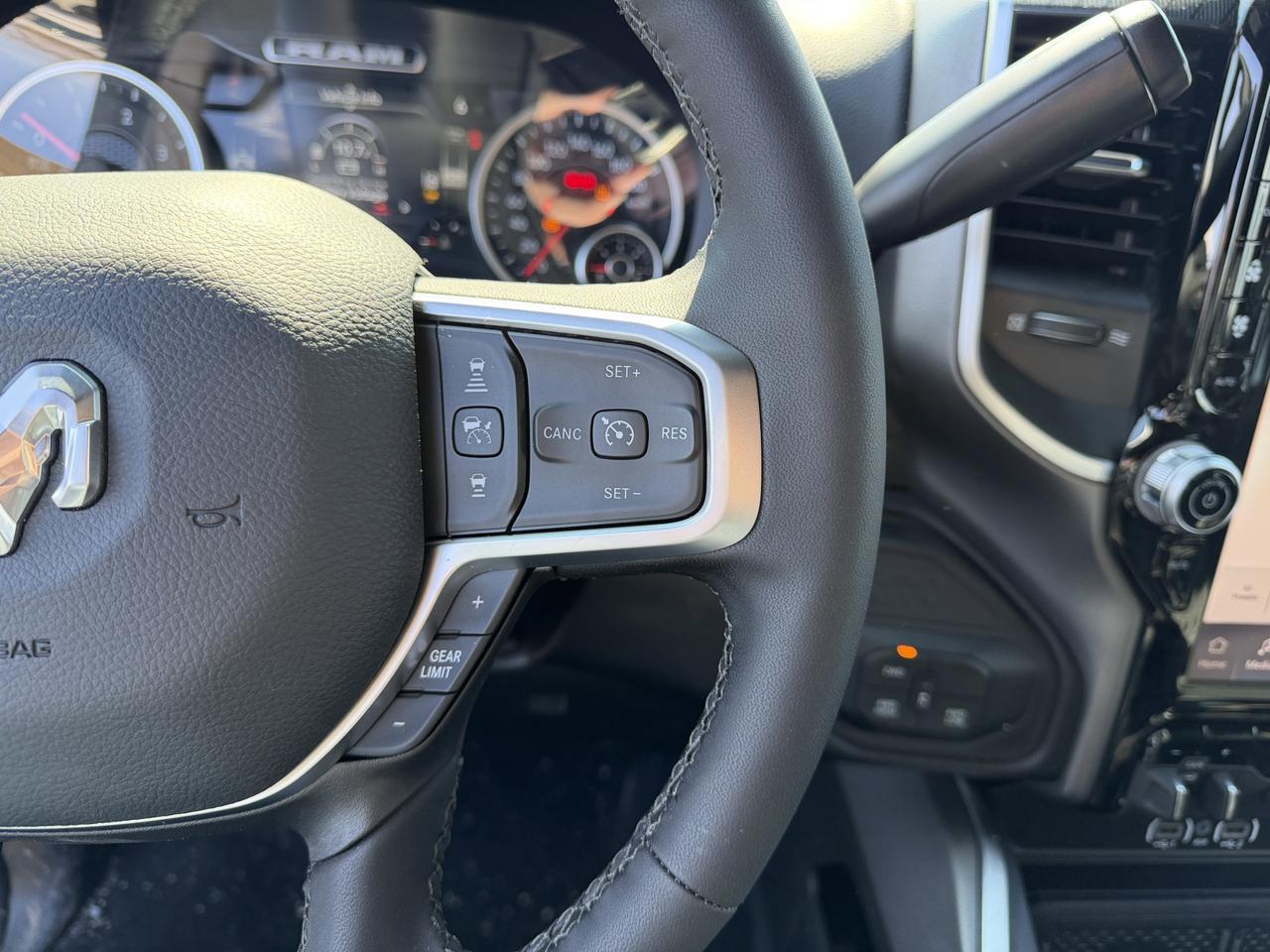 2026 Ram 3500 Big Horn Crew Cab 4x4 | HO Cummins Turbo Diesel | Night Edition | Diamond Black | 12IN Touchscreen Redwater AB