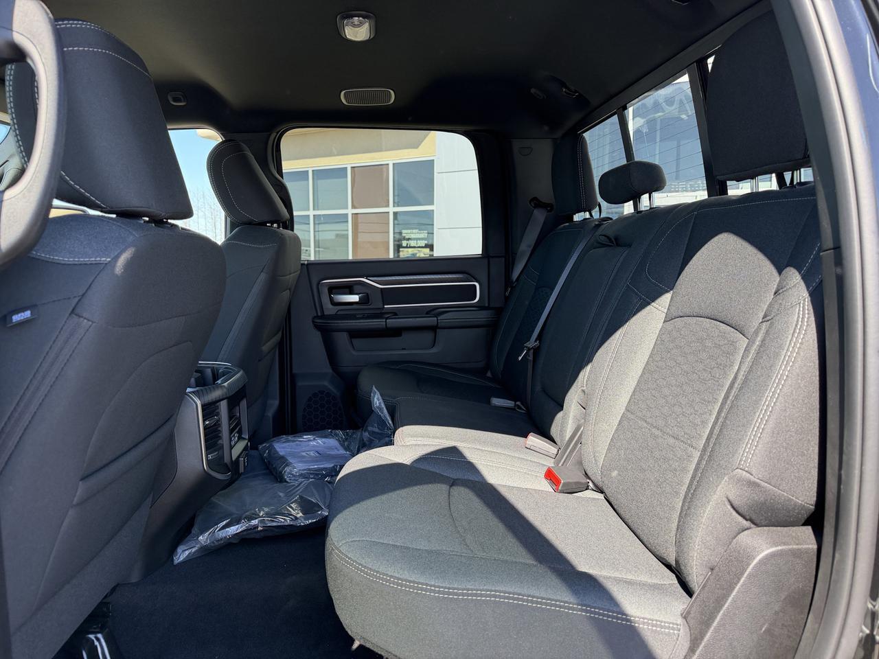 2026 Ram 3500 Big Horn Crew Cab 4x4 | HO Cummins Turbo Diesel | Night Edition | Diamond Black | 12IN Touchscreen Redwater AB