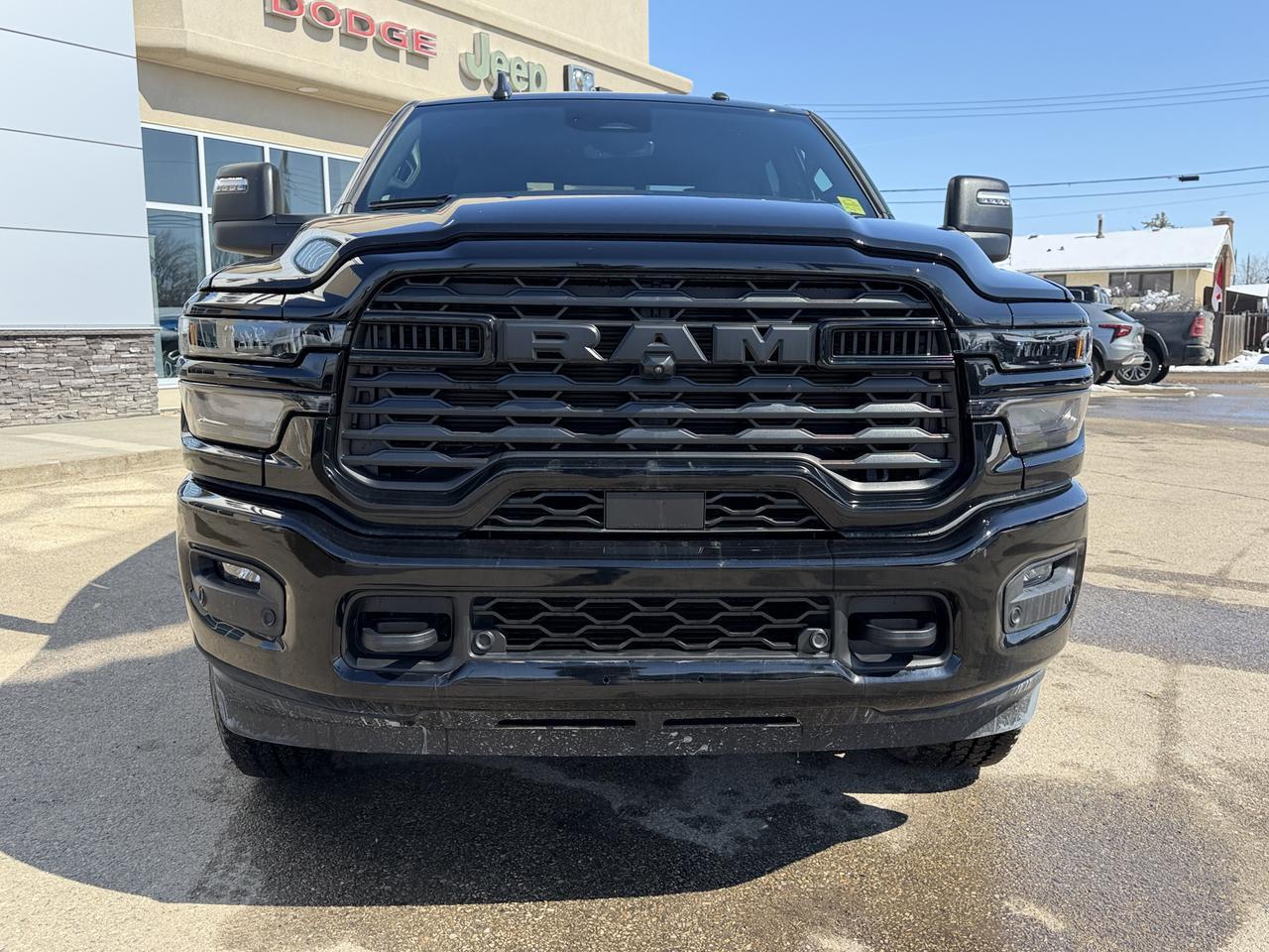 2026 Ram 3500 Big Horn Crew Cab 4x4 | HO Cummins Turbo Diesel | Night Edition | Diamond Black | 12IN Touchscreen Redwater AB