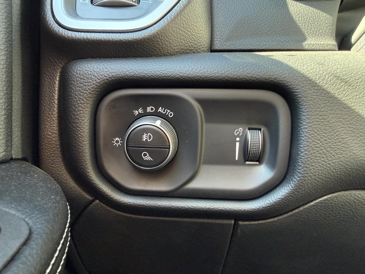 2026 Ram 3500 Big Horn Crew Cab 4x4 | Touchscreen | Backup Camera | Remote Entry | Premium Cloth Redwater AB