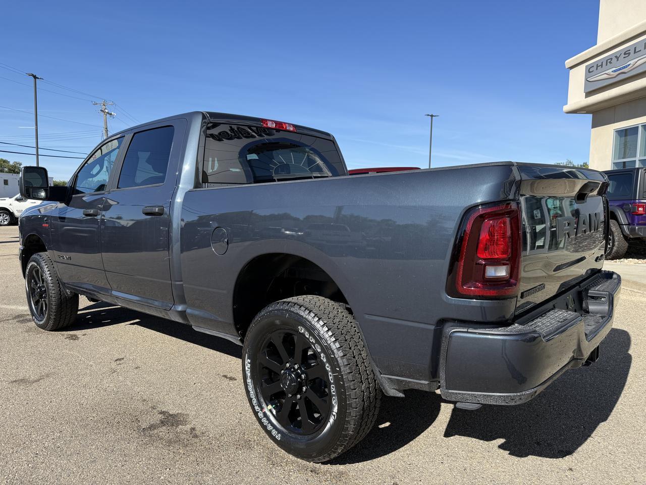2026 Ram 3500 Big Horn Crew Cab 4x4 | Touchscreen | Backup Camera | Remote Entry | Premium Cloth Redwater AB