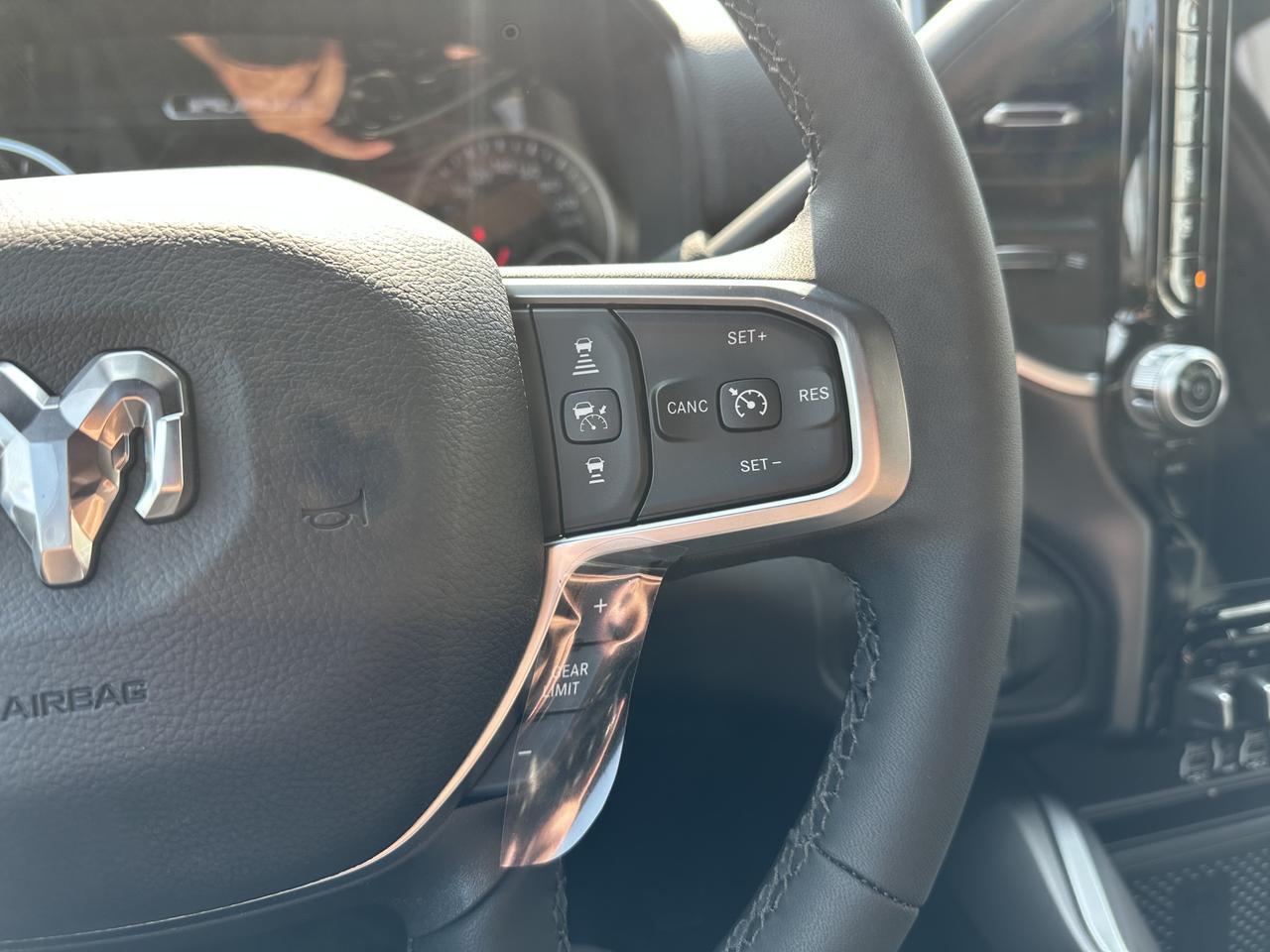 2026 Ram 3500 Big Horn Crew Cab Dually 4x4 | Cummins HO Turbo Diesel | Night Edition | 12IN Touchscreen Redwater AB