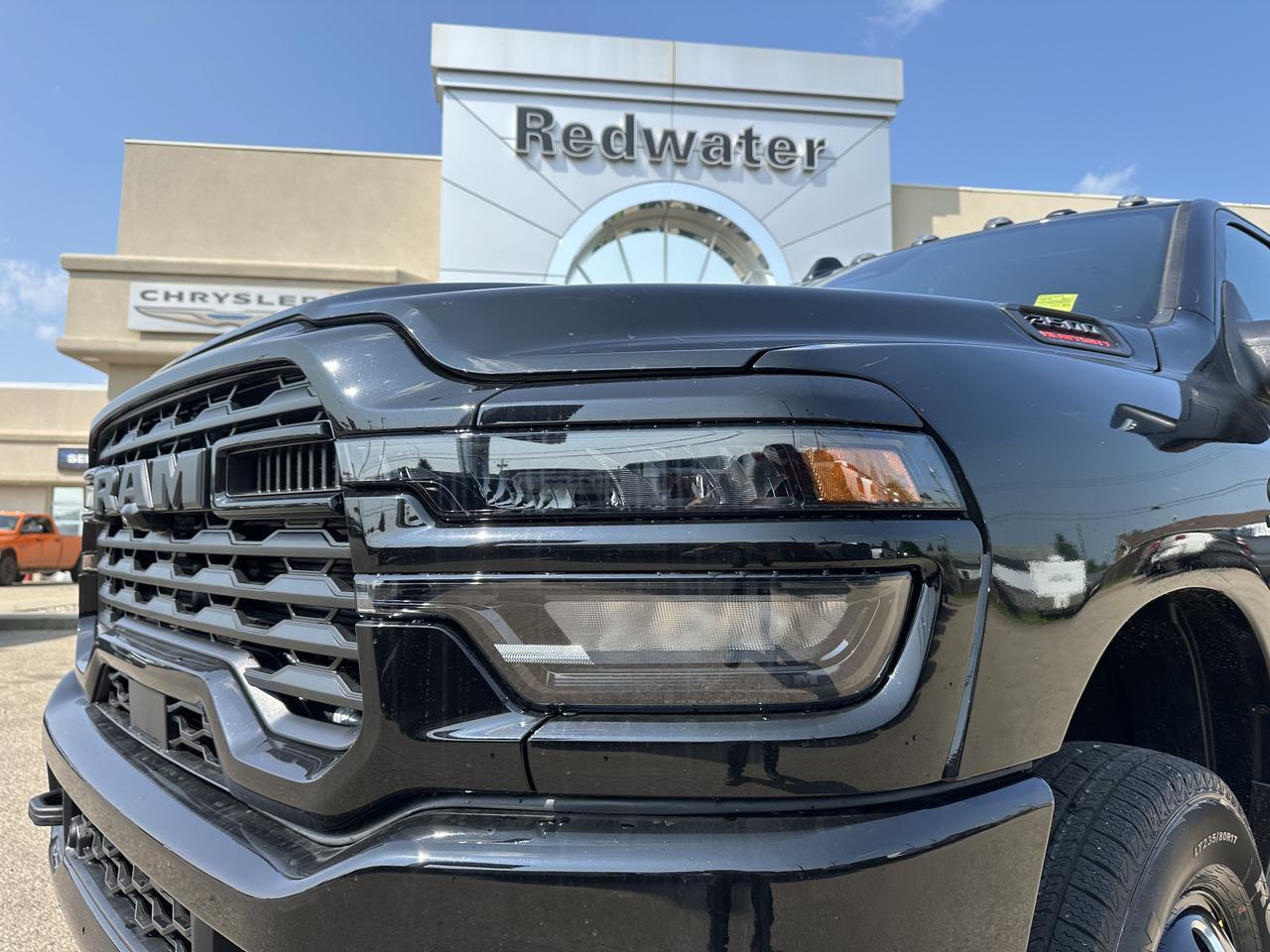 2026 Ram 3500 Big Horn Crew Cab Dually 4x4 | Cummins HO Turbo Diesel | Night Edition | 12IN Touchscreen Redwater AB