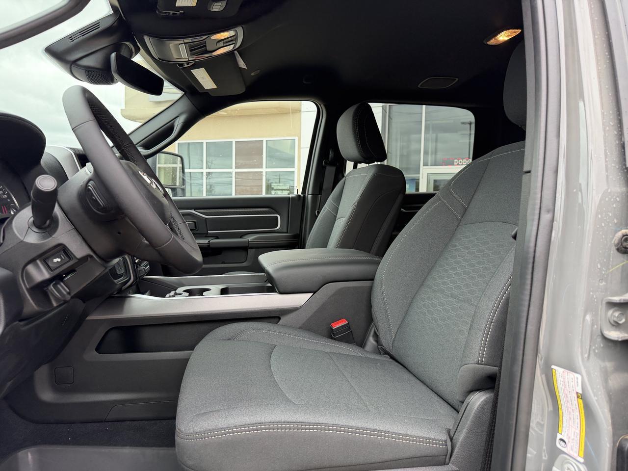 2026 Ram 3500 Big Horn Night Edition Crew Cab Dual Rear Wheels 4x4 | Cummins Diesel | 12IN Touchscreen | NAV Redwater AB