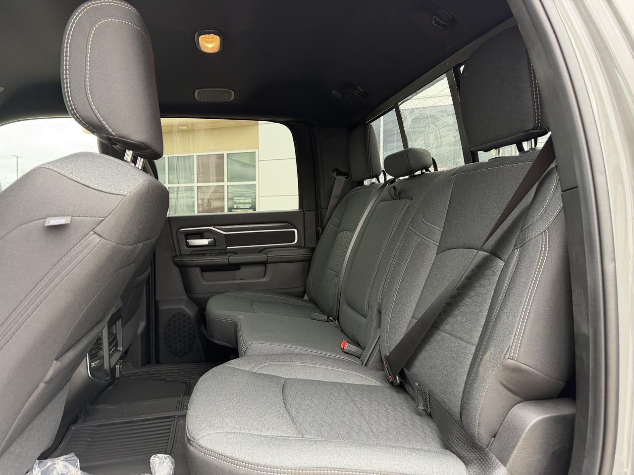 2026 Ram 3500 Big Horn Night Edition Crew Cab Dual Rear Wheels 4x4 | Cummins Diesel | 12IN Touchscreen | NAV Redwater AB