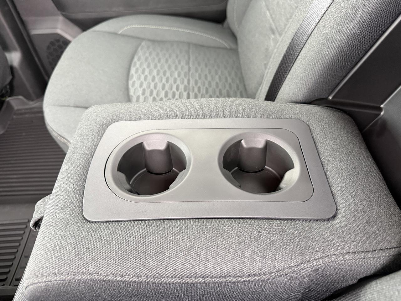 2026 Ram 3500 Big Horn Night Edition Crew Cab Dual Rear Wheels 4x4 | Cummins Diesel | 12IN Touchscreen | NAV Redwater AB