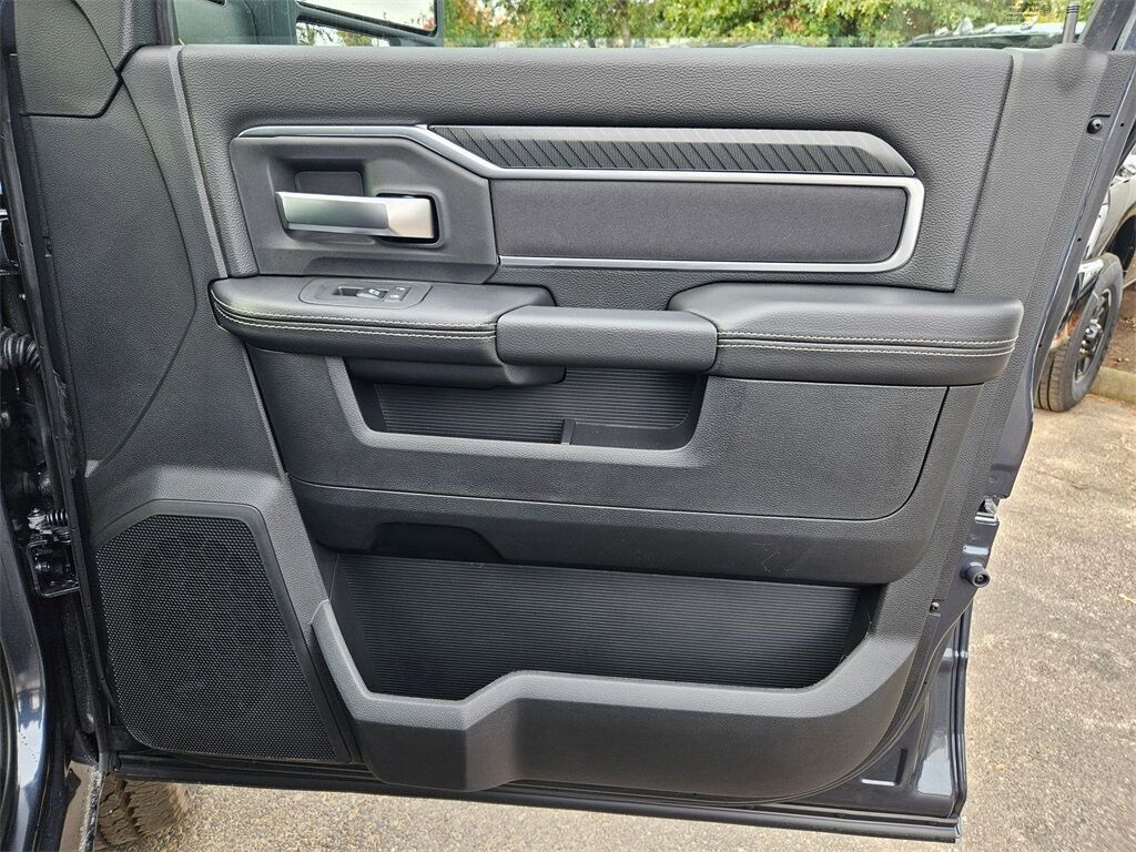 2026 Ram 3500 Big Horn Gresham OR