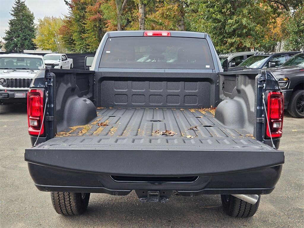 2026 Ram 3500 Big Horn Gresham OR
