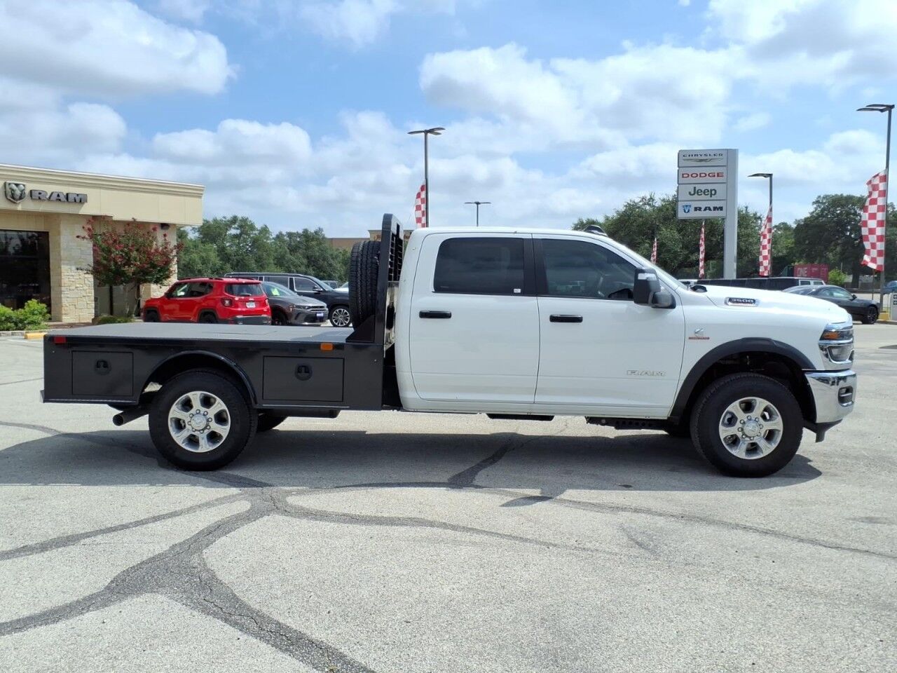 2026 Ram 3500 Chassis Cab Big Horn