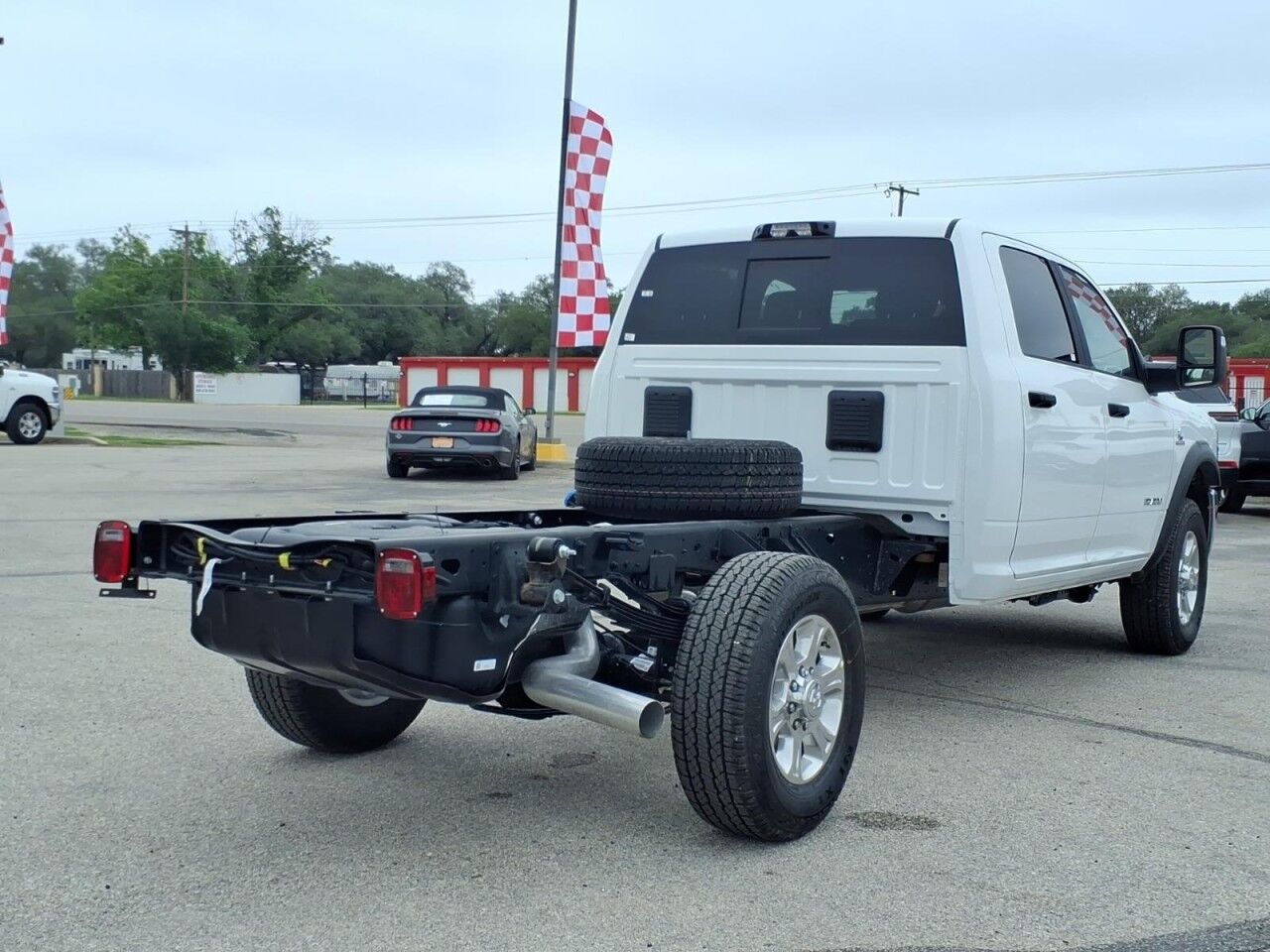 2026 Ram 3500 Chassis Cab Big Horn Uvalde TX