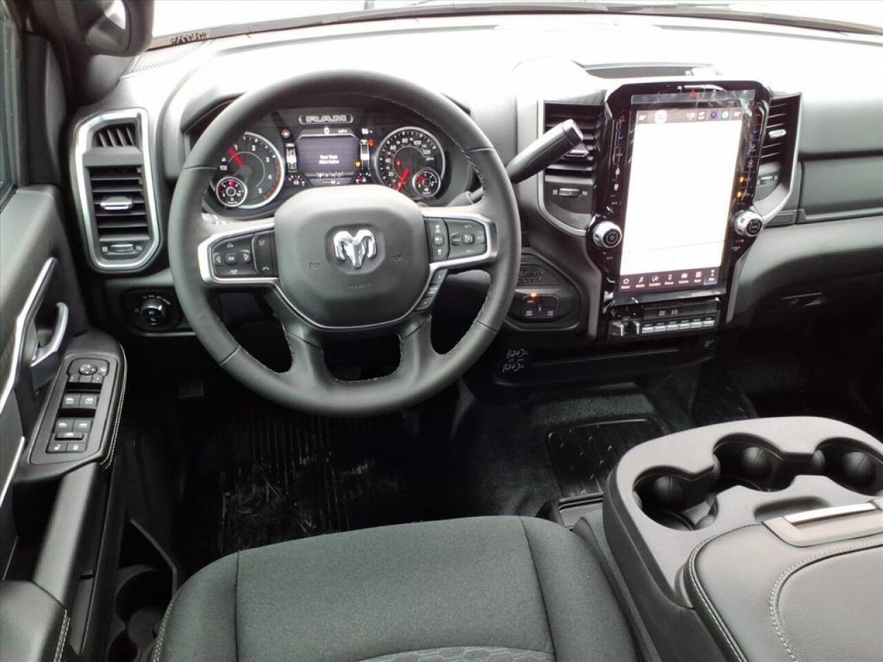 2026 Ram 3500 Chassis Cab Big Horn Uvalde TX