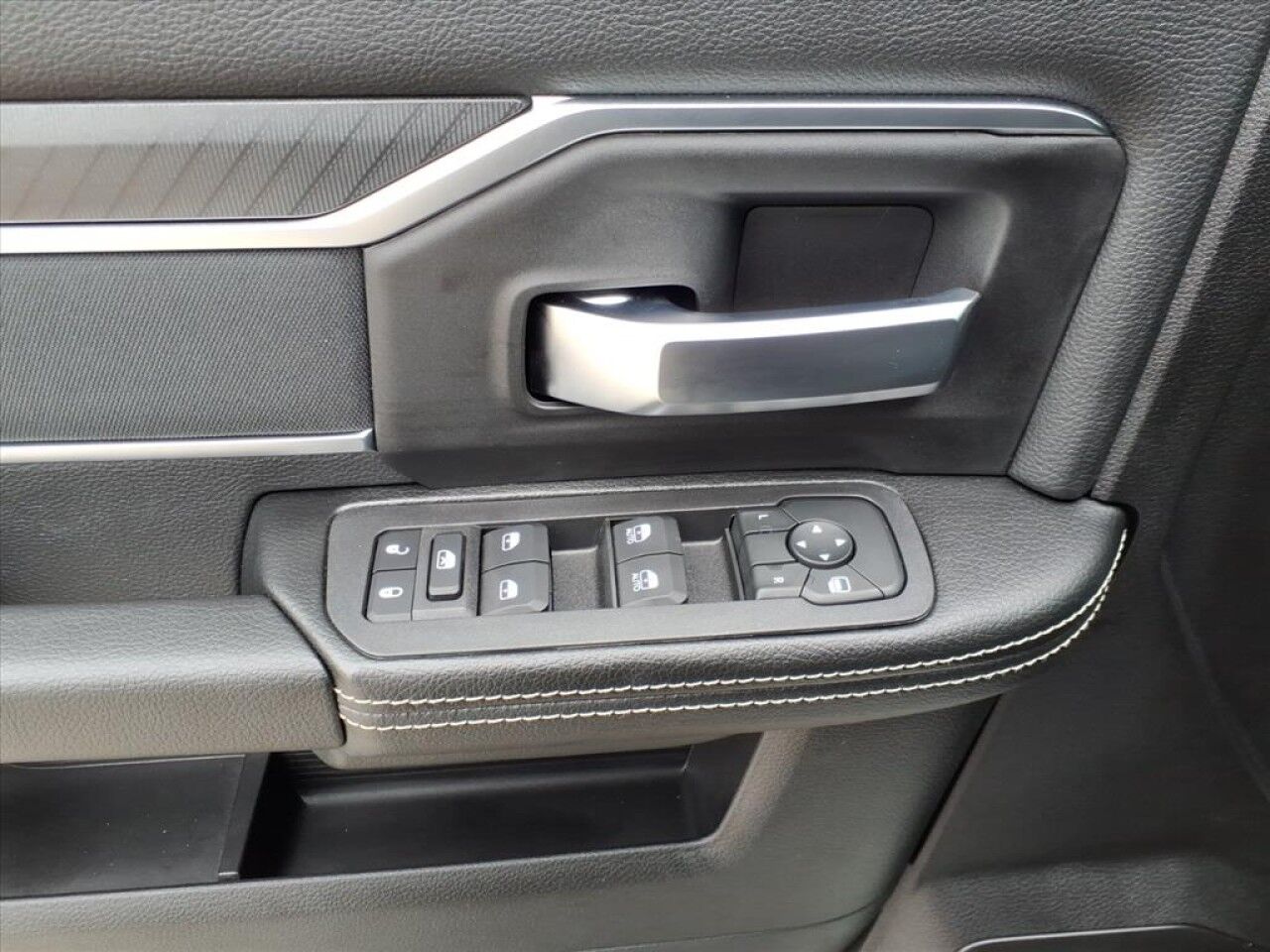 2026 Ram 3500 Chassis Cab Big Horn Uvalde TX