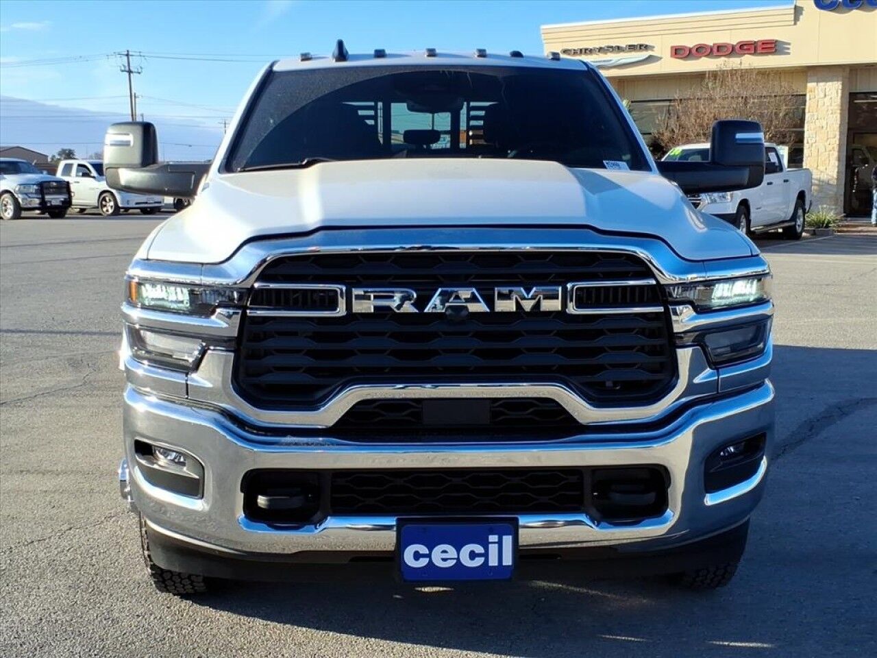 2026 Ram 3500 Chassis Cab Big Horn Uvalde TX