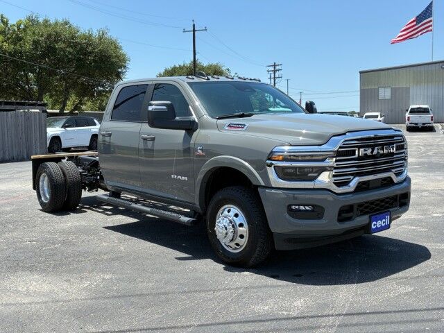 2026 Ram 3500 Chassis Cab Big Horn Burnet TX