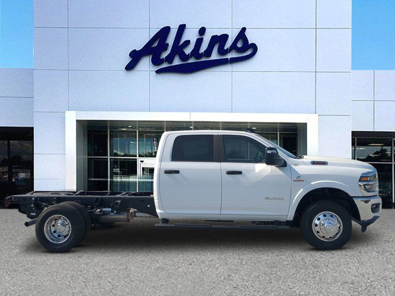 2026 Ram 3500 Chassis Cab