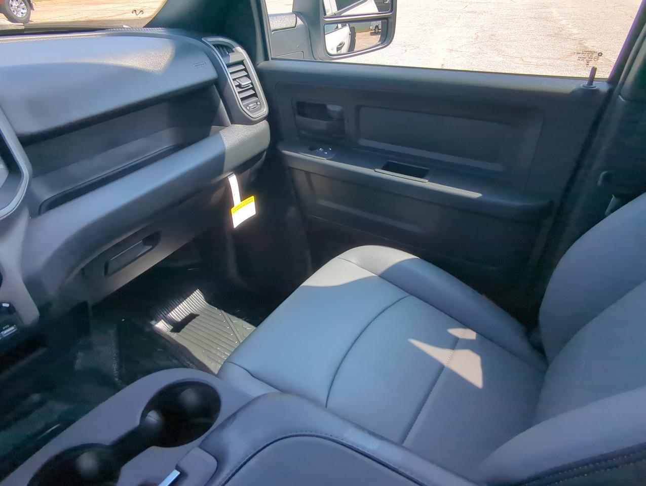 2026 Ram 3500 Chassis Cab Service Body Appleton WI