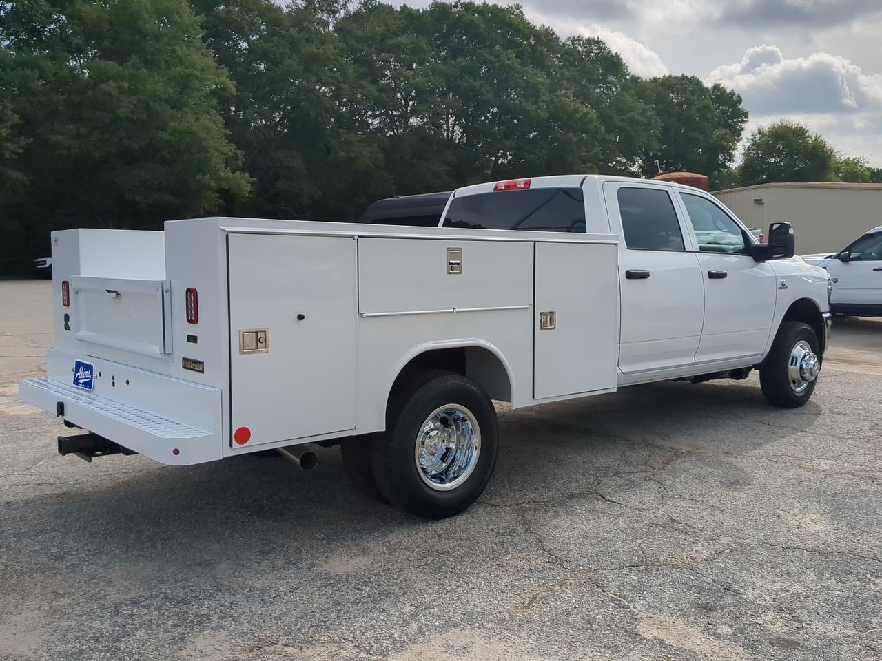 2026 Ram 3500 Chassis Cab Service Body Appleton WI