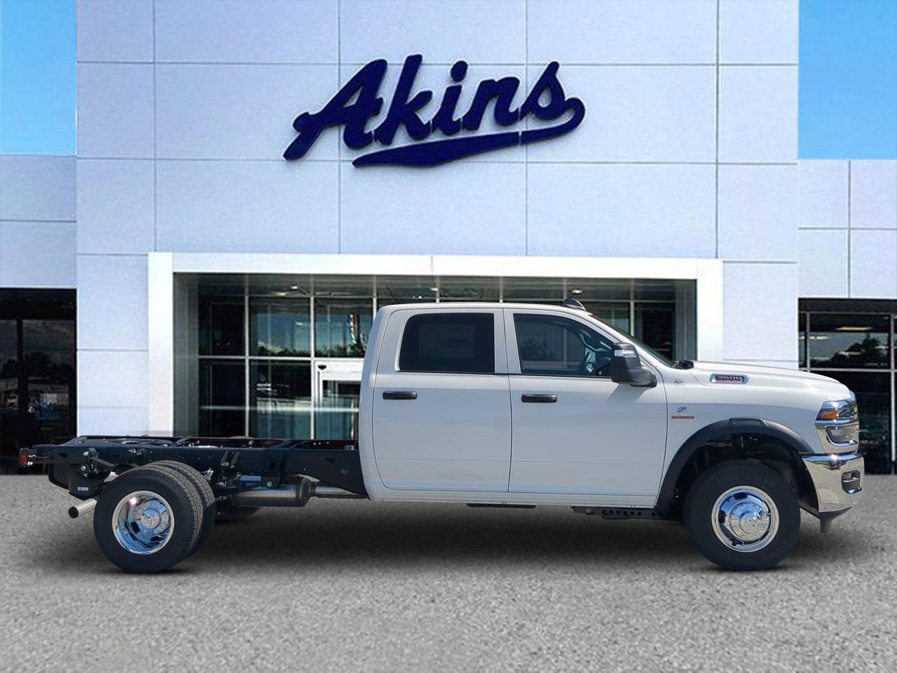 2026 Ram 3500 Chassis Cab