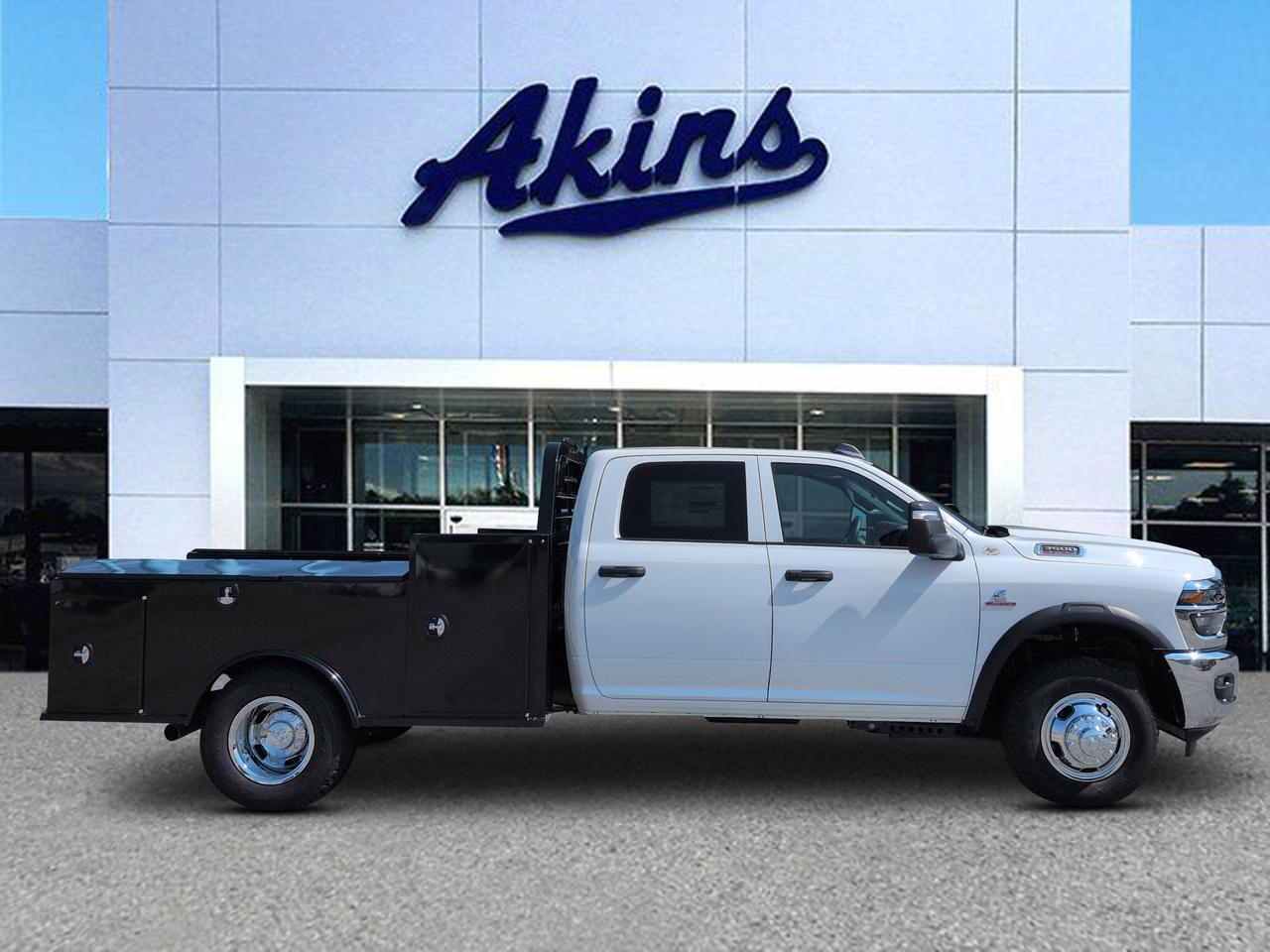 2026 Ram 3500 Chassis Cab