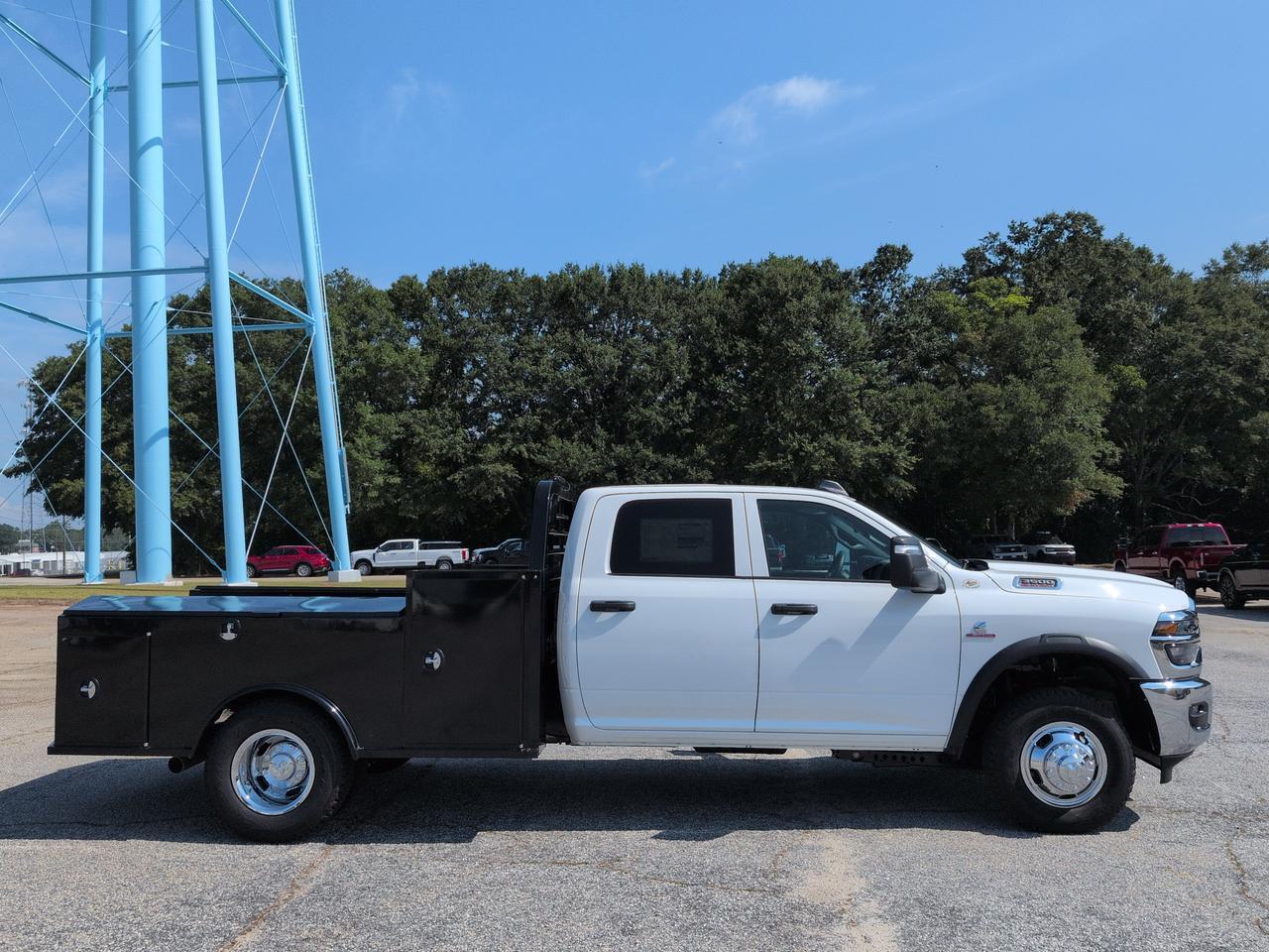 2026 Ram 3500 Chassis Cab Tradesman
