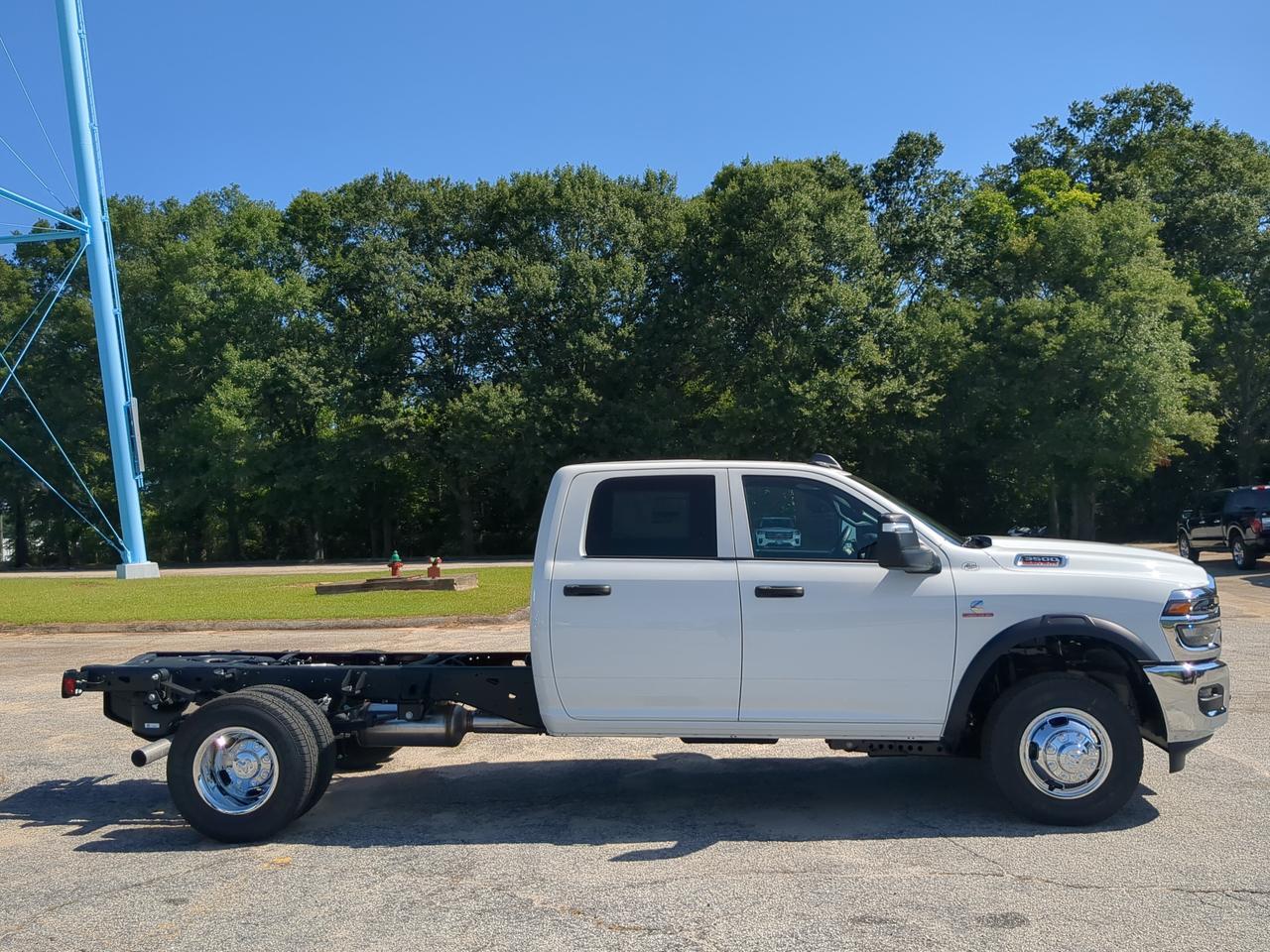 2026 Ram 3500 Chassis Cab