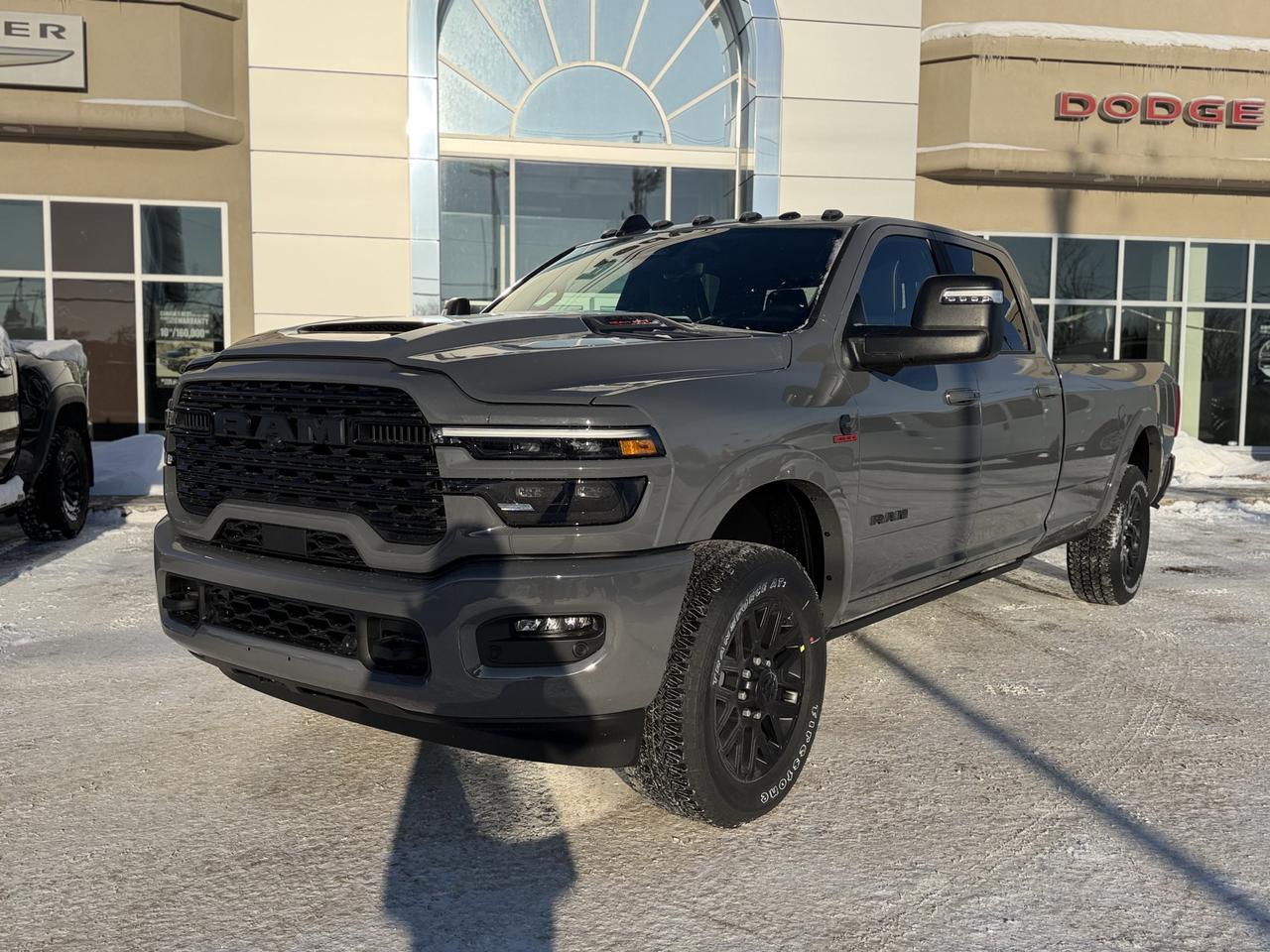 2026 Ram 3500 Crew Cab 4x4 Cummins Turbo Diesel | Ceramic Grey | Leather | Navigation Redwater AB