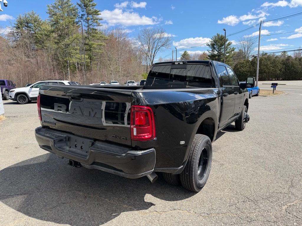 2026 Ram 3500 LARAMIE CREW CAB 4X4 8' BOX Orange MA