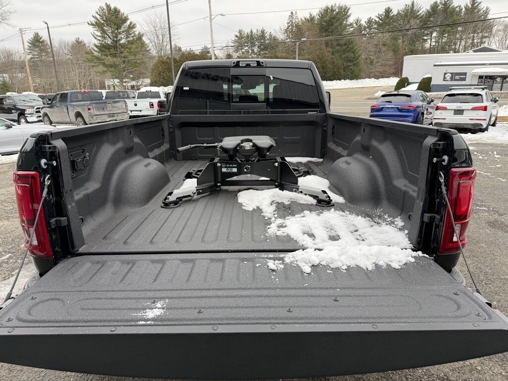 2026 Ram 3500 LARAMIE CREW CAB 4X4 8' BOX Orange MA