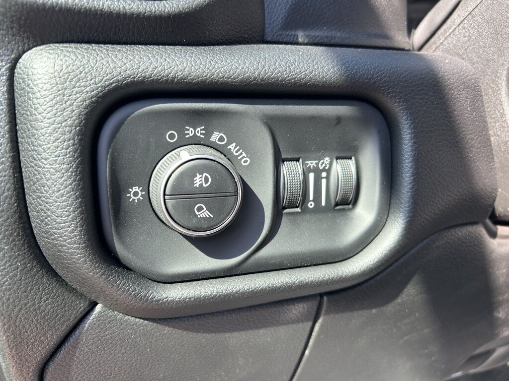2026 Ram 3500 Laramie Crestwood KY