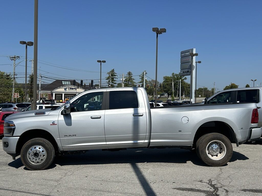 2026 Ram 3500 Laramie Crestwood KY