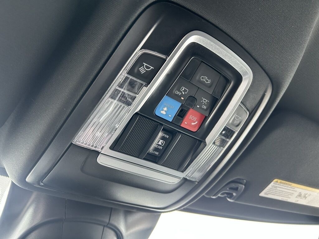 2026 Ram 3500 Laramie Crestwood KY