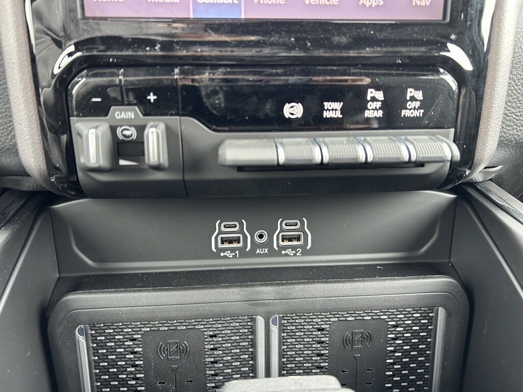 2026 Ram 3500 Laramie Crestwood KY