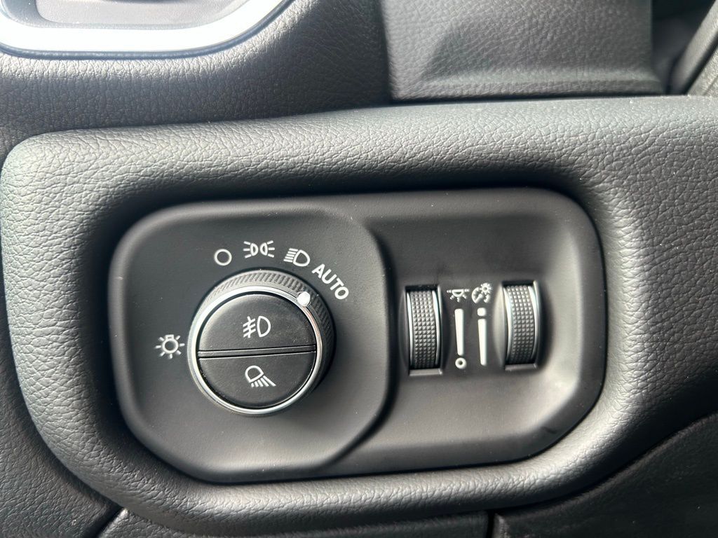 2026 Ram 3500 Laramie Crestwood KY