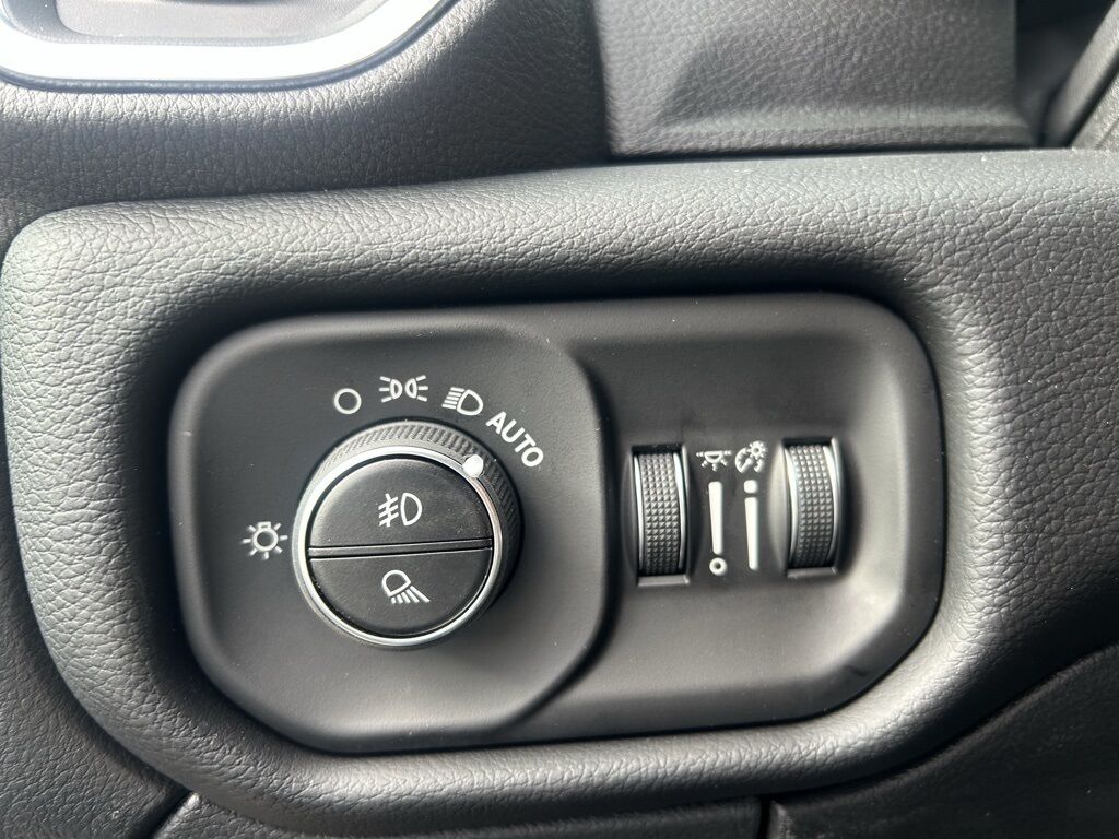 2026 Ram 3500 Laramie Crestwood KY