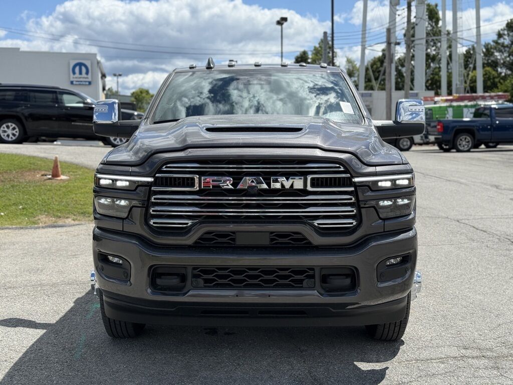 2026 Ram 3500 Laramie Crestwood KY