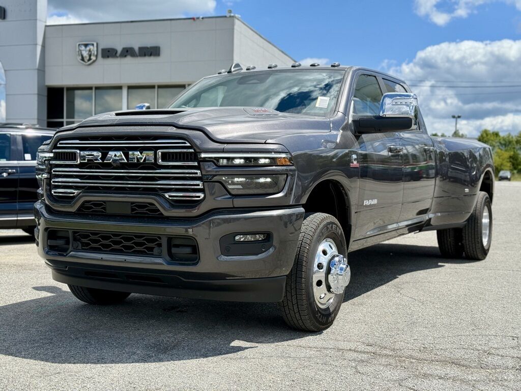 2026 Ram 3500 Laramie Crestwood KY