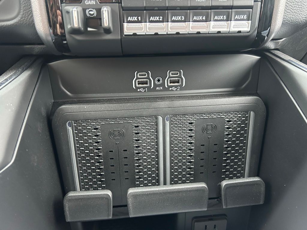 2026 Ram 3500 Laramie Crestwood KY