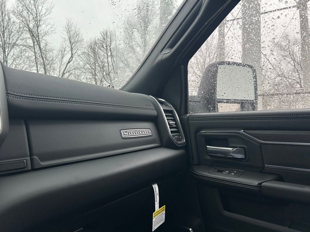 2026 Ram 3500 Laramie Crestwood KY