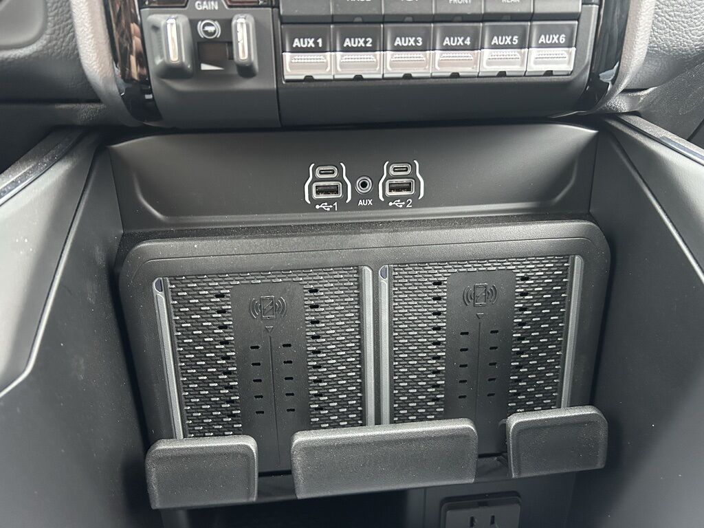 2026 Ram 3500 Laramie Crestwood KY