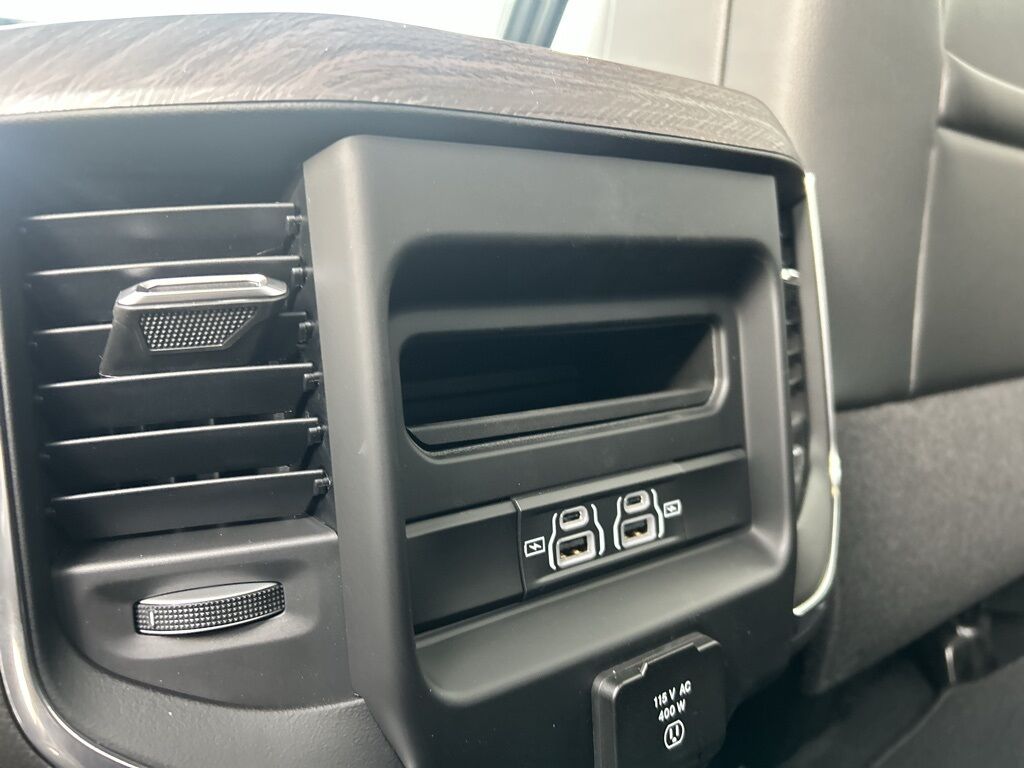 2026 Ram 3500 Laramie Crestwood KY