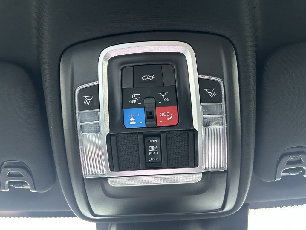 2026 Ram 3500 Laramie Crestwood KY