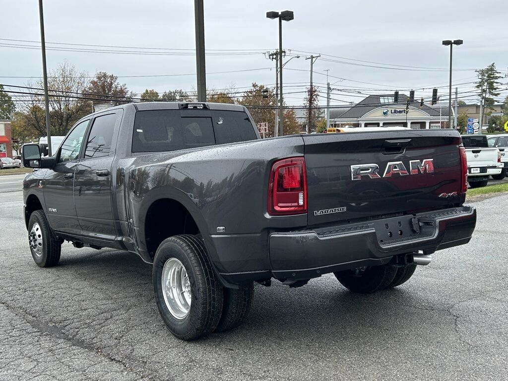 2026 Ram 3500 Laramie Crestwood KY