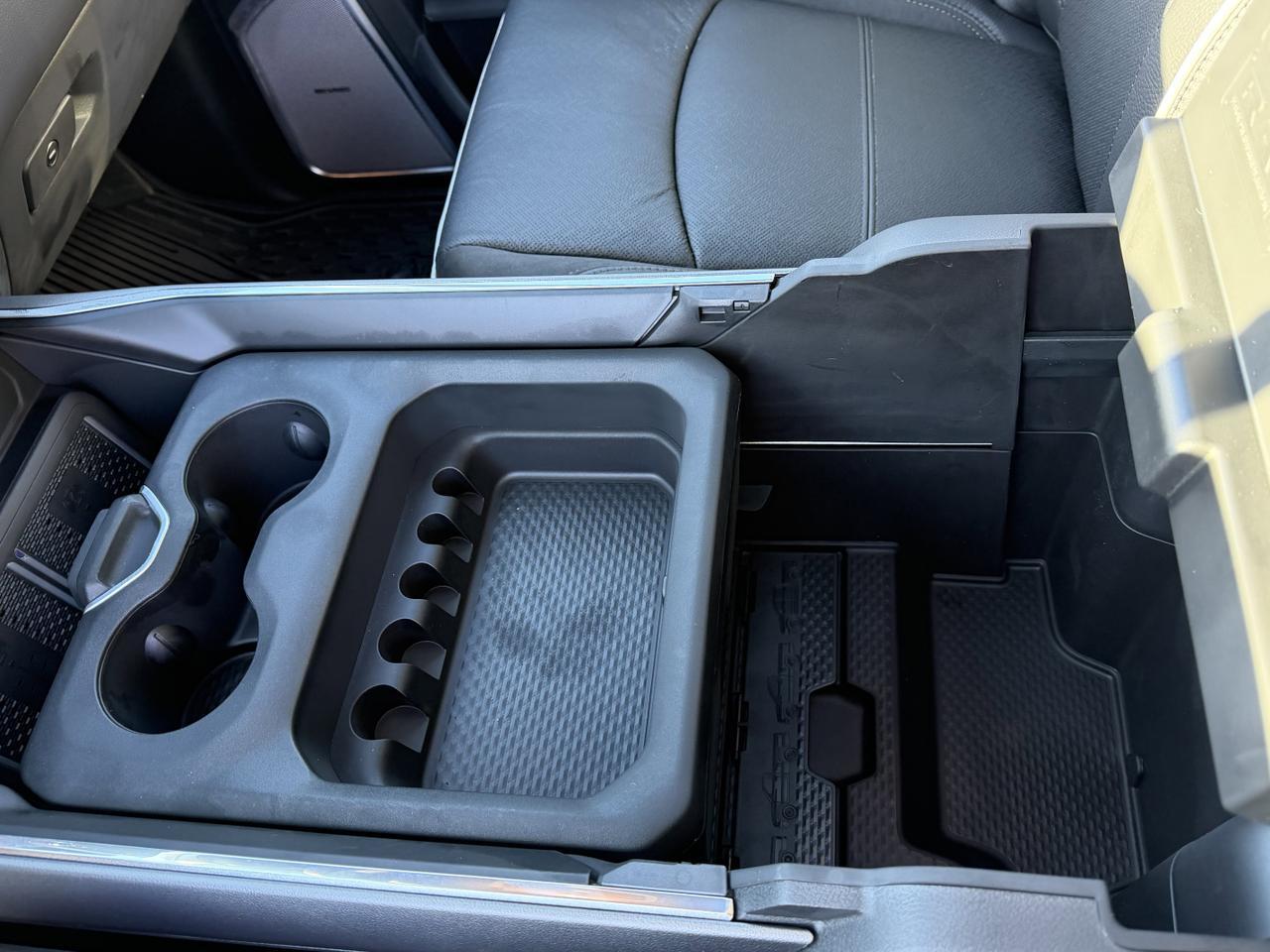 2026 Ram 3500 Laramie Crew Cab 4x4 | Cummins Diesel | Leather | 12IN Display | NAV | Sunroof | Heated Vented Seats Redwater AB